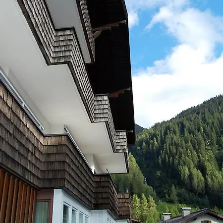 Langley Rendlhof Hotel